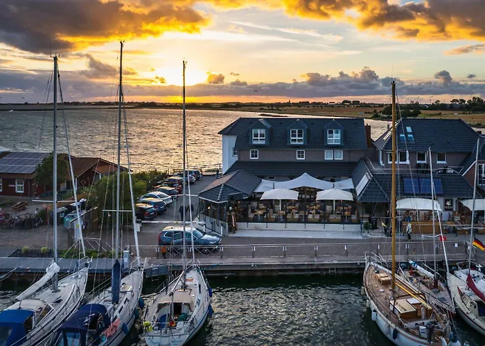 Meerblick Lemkenhafen